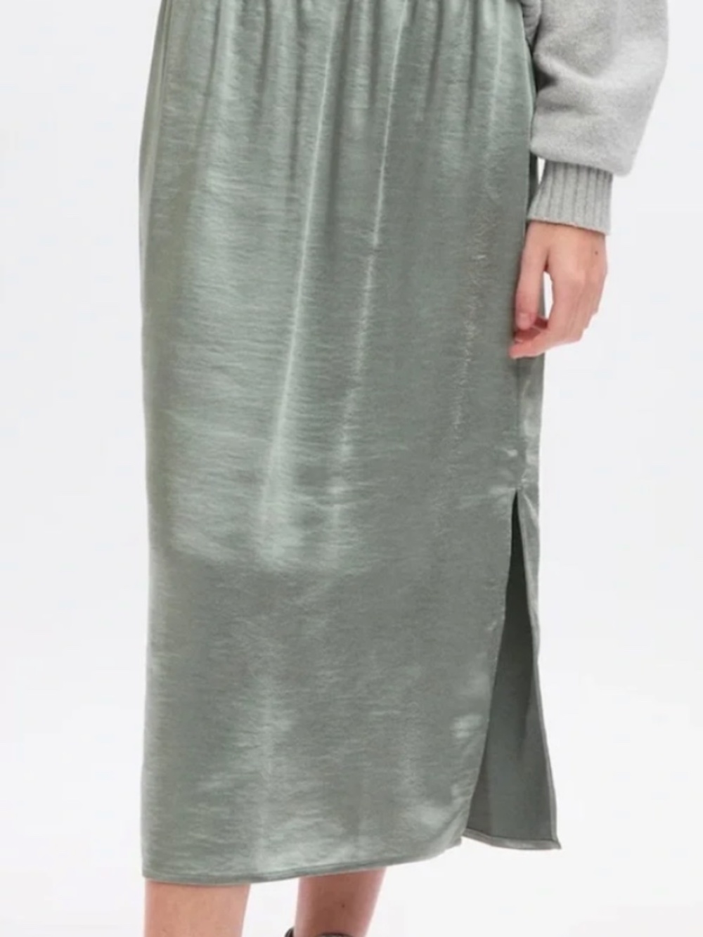 Gap Satin Silver Midi Skirt NWT Sz Small